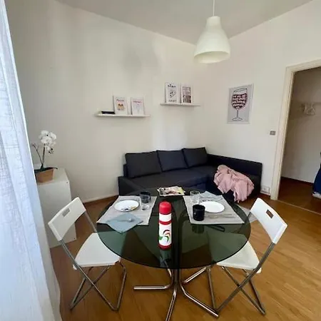 Politecnico - Free Wifi - Private Parking Free Apartment